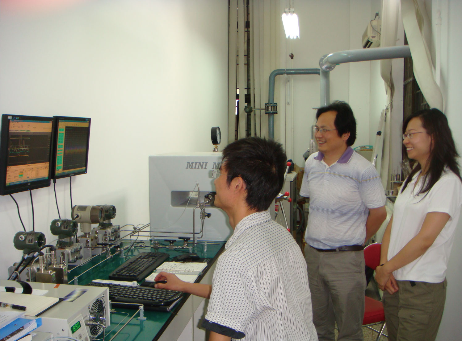 研发创新：杨培强与华体会官方网页版分析的科研旅程